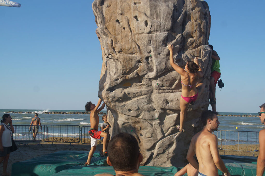 deejay-xmasters-news-bouldering-melloblocco-ai-deejay-xmasters-2018